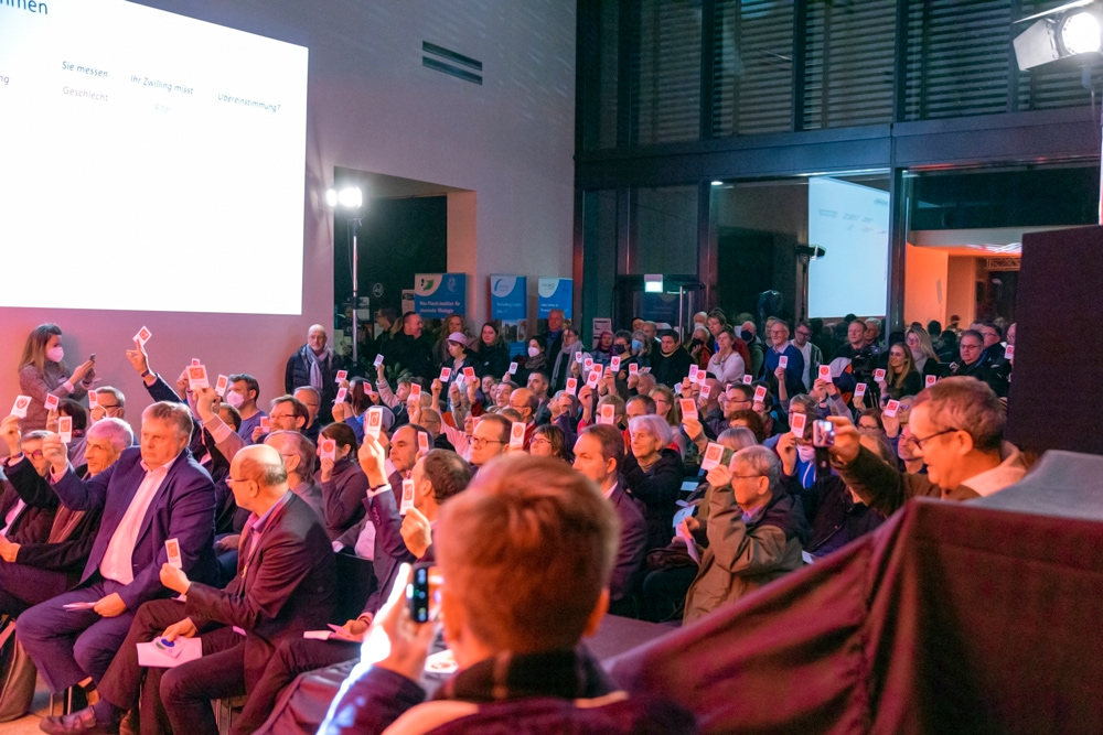 Der »Bell-Test« bei der Eröffnungsveranstaltung der Langen Nacht der Wissenschaften in Jena.